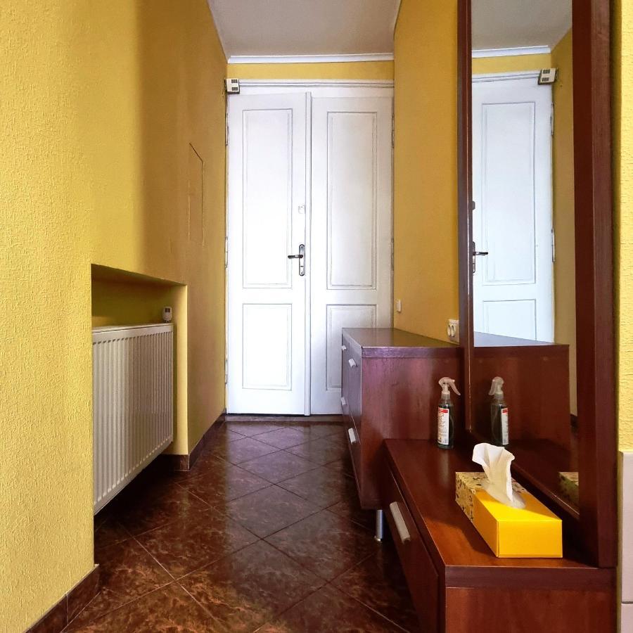 Cozy Apartment Lviv Buitenkant foto