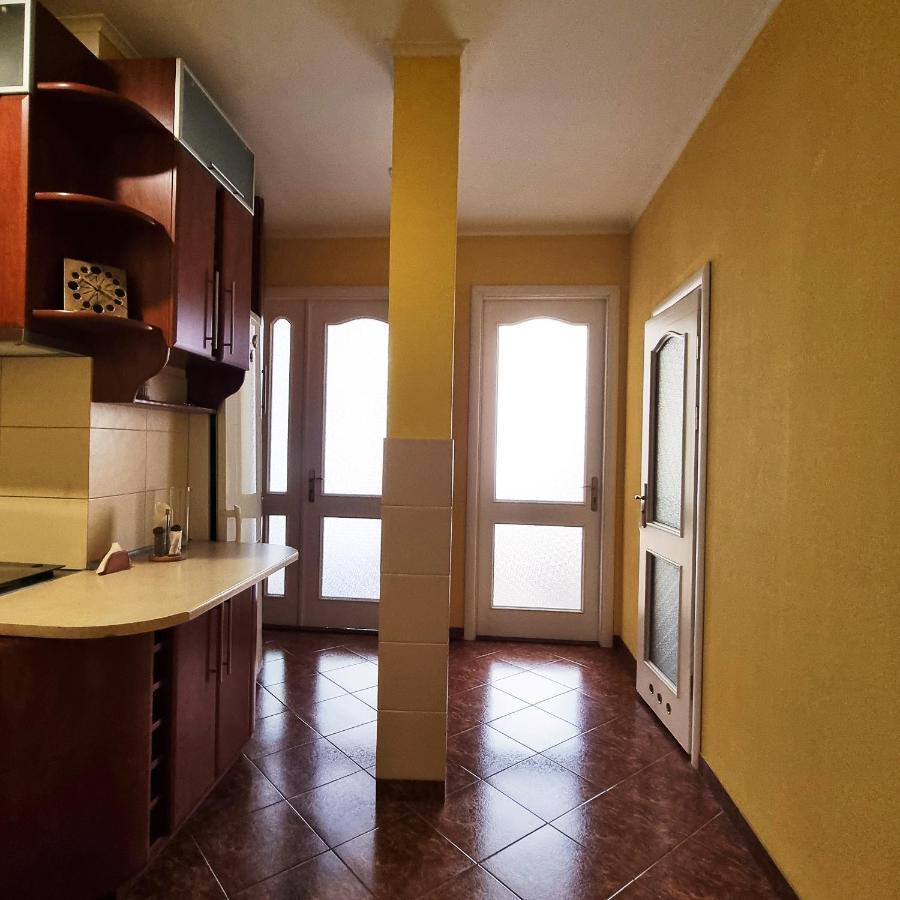 Cozy Apartment Lviv Buitenkant foto